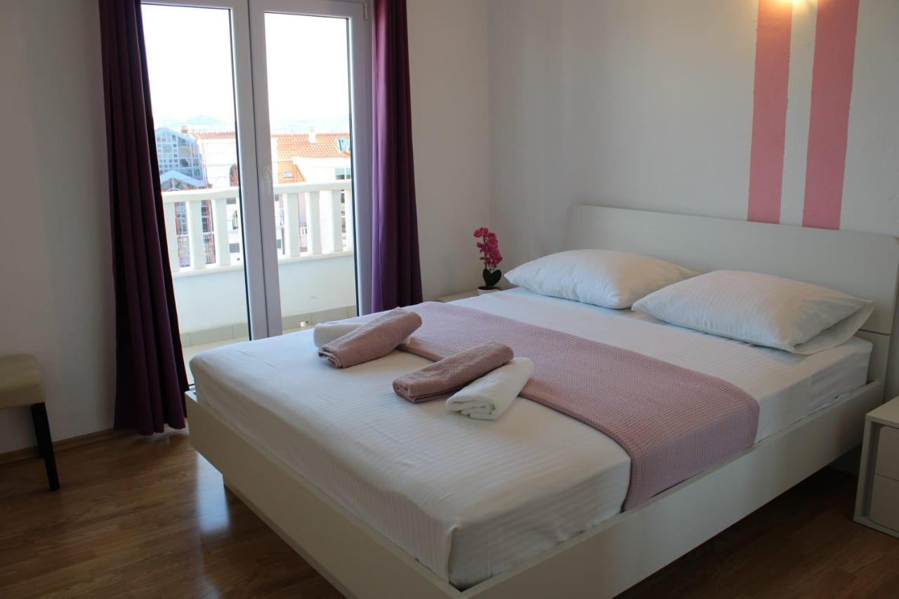 Apartments Renata Donji Seget Eksteriør bilde