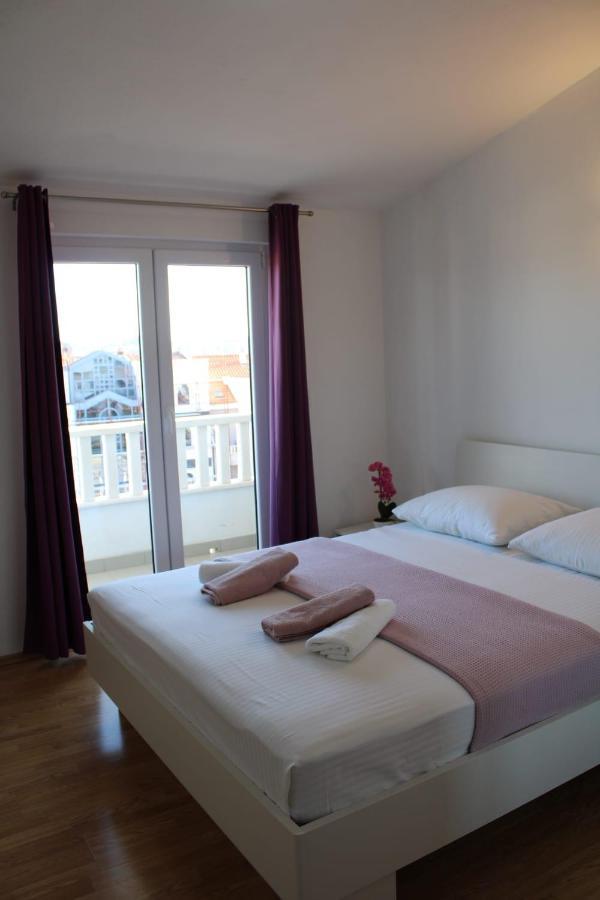 Apartments Renata Donji Seget Eksteriør bilde